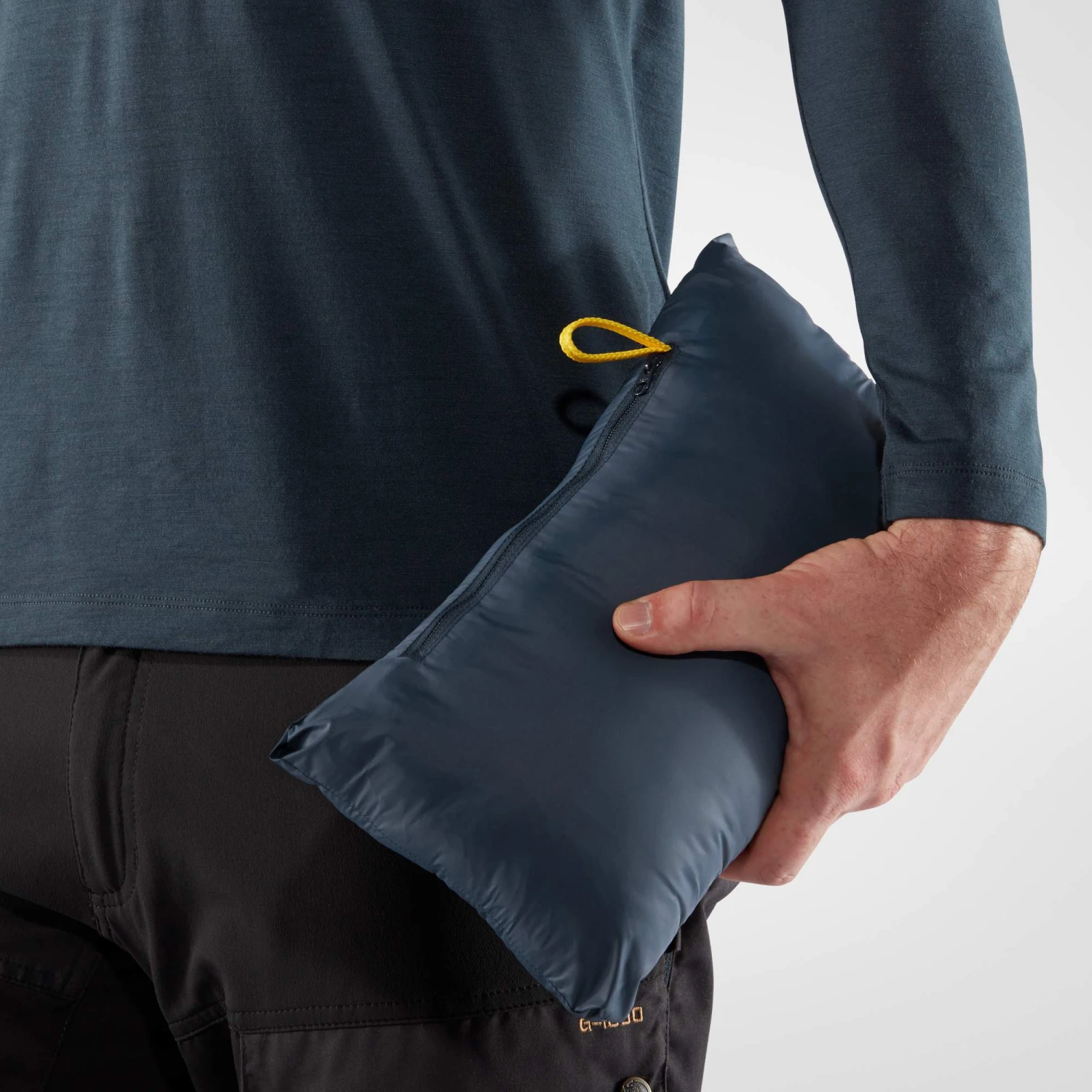 FJÄLLRÄVEN EXPEDITION LÄTT HOODIE M Herren - Isolationsjacke 7 FJÄLLRÄVEN EXPEDITION LÄTT HOODIE M Herren - Isolationsjacke – Bild 5