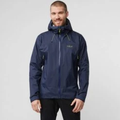 Rab DOWNPOUR PLUS 2.0 JACKET Herren - Regenjacke 29 Rab DOWNPOUR PLUS 2.0 JACKET Herren - Regenjacke -Sportbekleidungsgeschäft 5638025925 a downpour plus 20 jacket rab 24