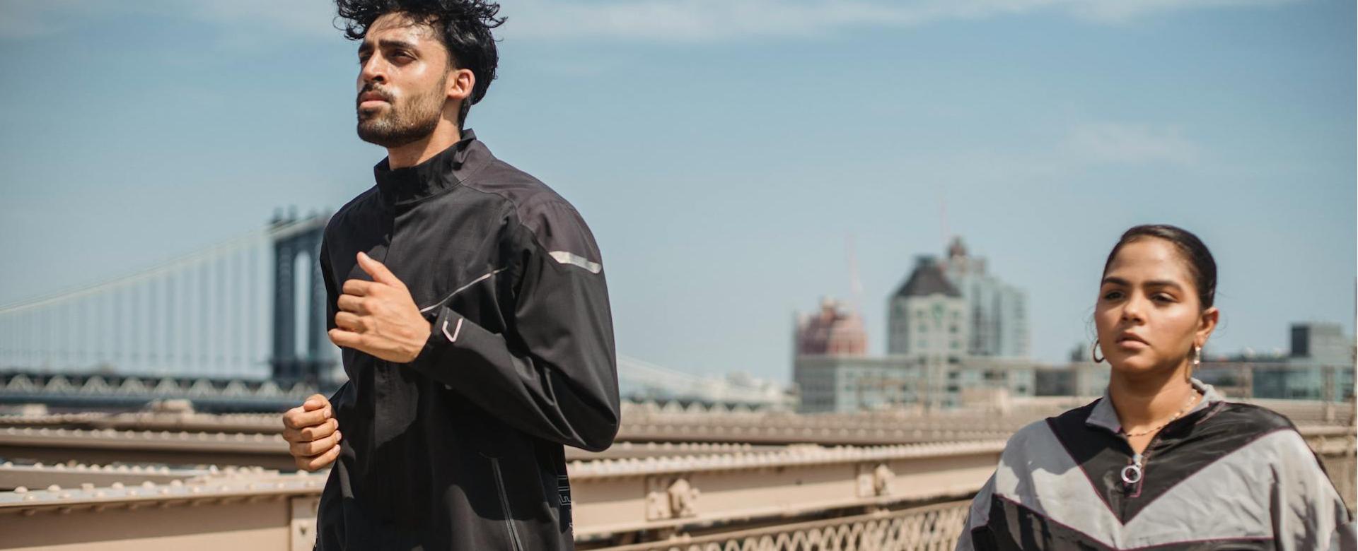 Sportbekleidungsgeschäft 1 Sportbekleidungsgeschäft -Sportbekleidungsgeschäft pexels ketut subiyanto 5036884